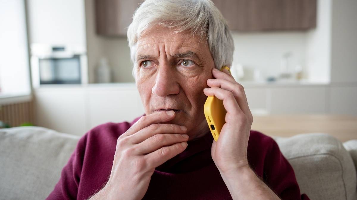 Extended car warranty scam calls vs legitimate vehicle service contracts 2026